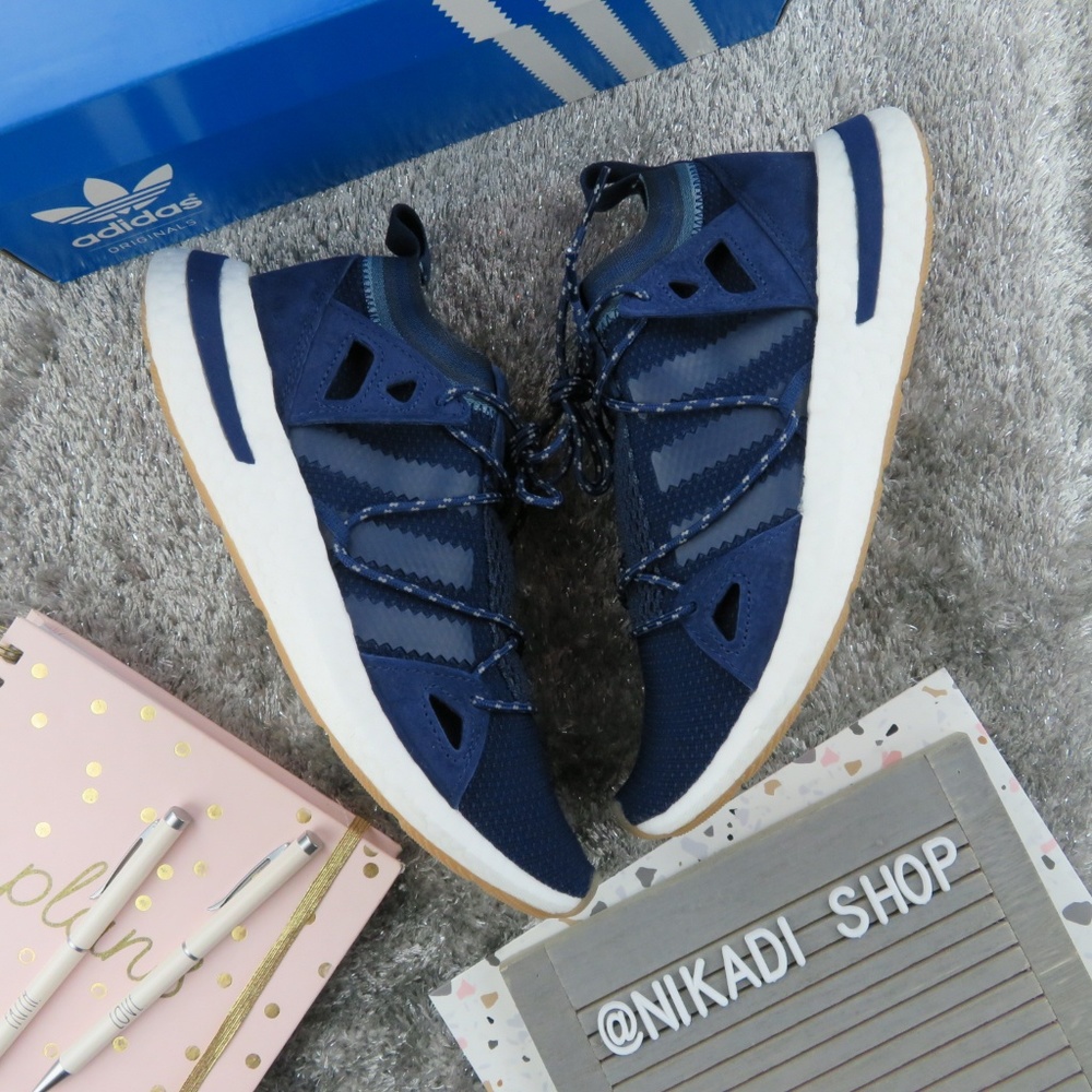 Adidas Flyknit Sneakers - Picture 3 of 5